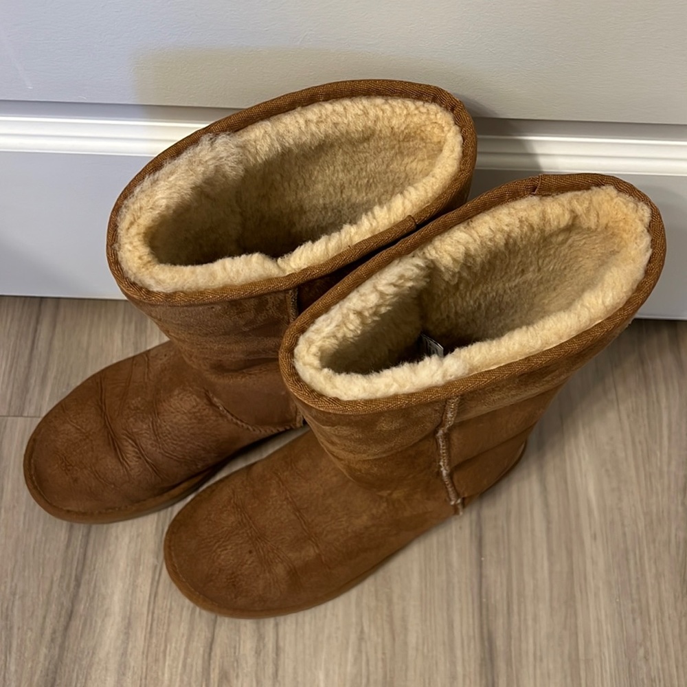 Ugg Classic Boot - image 4